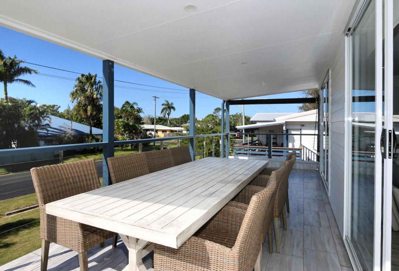 Vila The Beach House 16 Clarke Street Bargara Exteriér fotografie